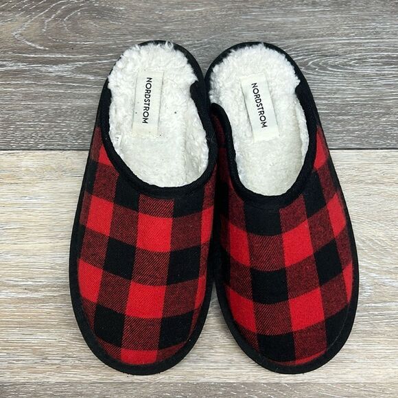 Nordstrom Shoes - 0327 Nordstrom plaid bedroom slippers